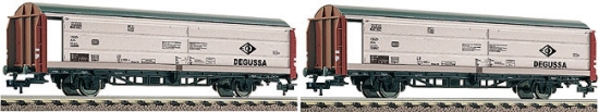 Set of 2 sliding wall box cars &quot;Degussa&quot;<br /><a href='images/pictures/Fleischmann/533708.jpg' target='_blank'>Full size image</a>
